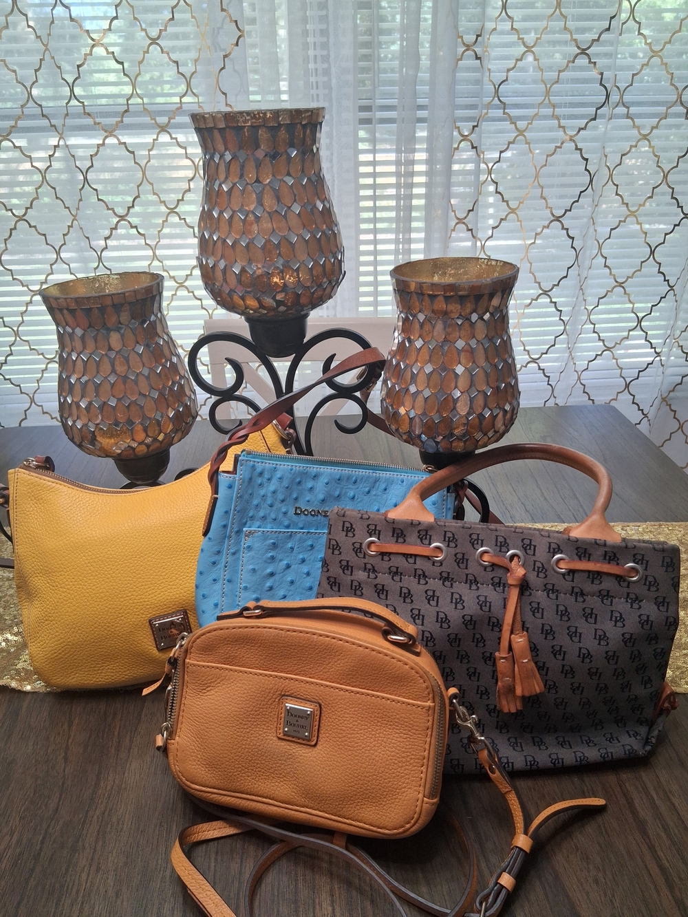 4 Dooney & Bourke Purses!!! 2 Tote Bags and 2 Crossbody Bags